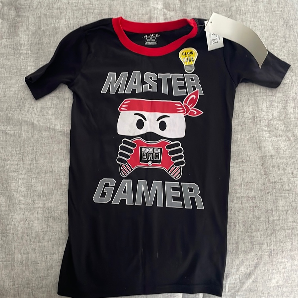Graphic T Shirt